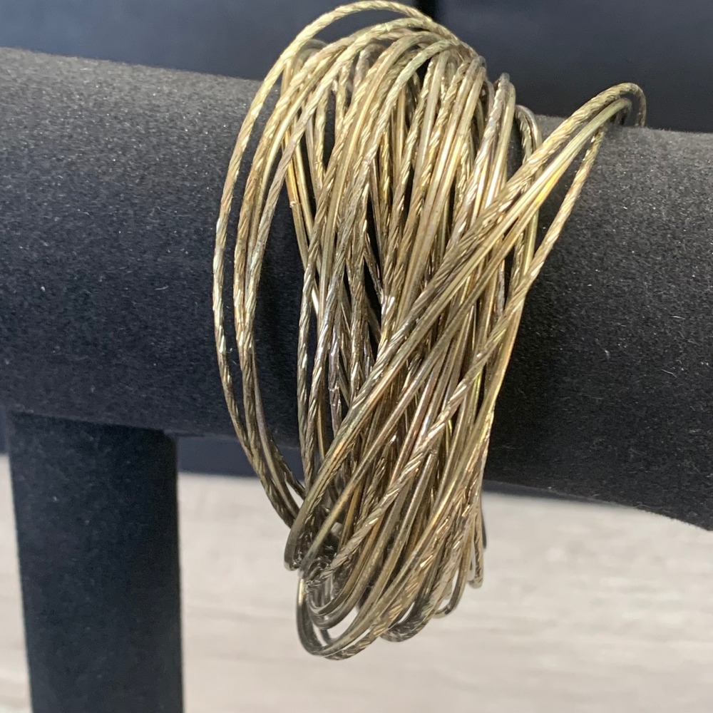 Gold Tone Multi Strand Textured Wire Bangle Bracelet Set Stackable Boho 5117